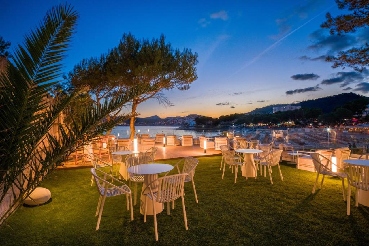 Hotel Vibra Beverly Playa 57/72
