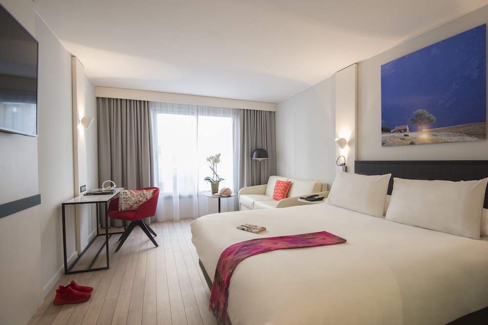 Mercure Ajaccio Centre 15/76