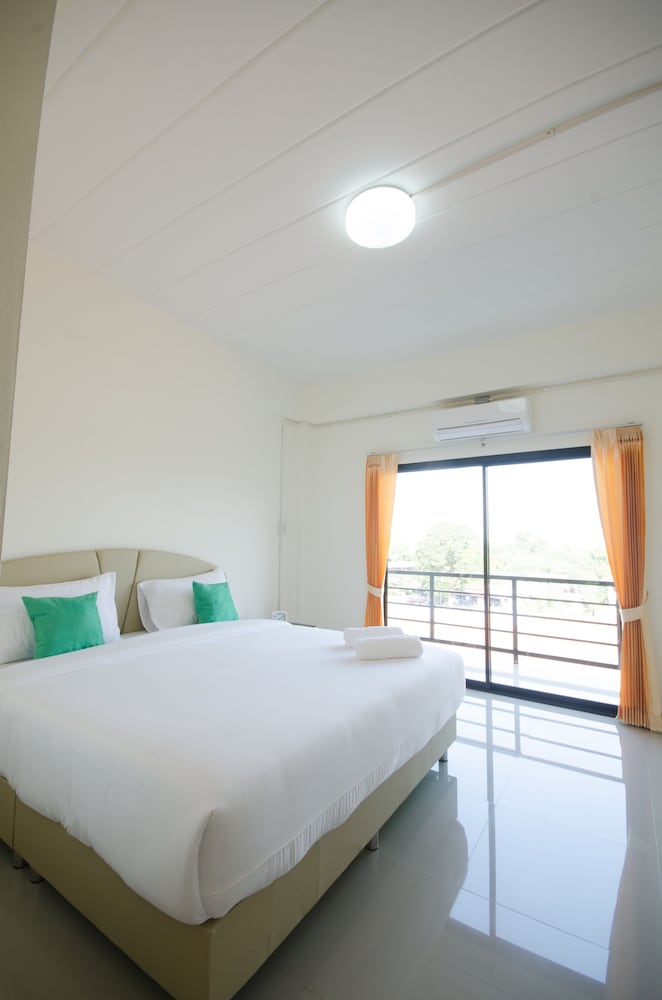 Sunee Boutique Hotel 8/29