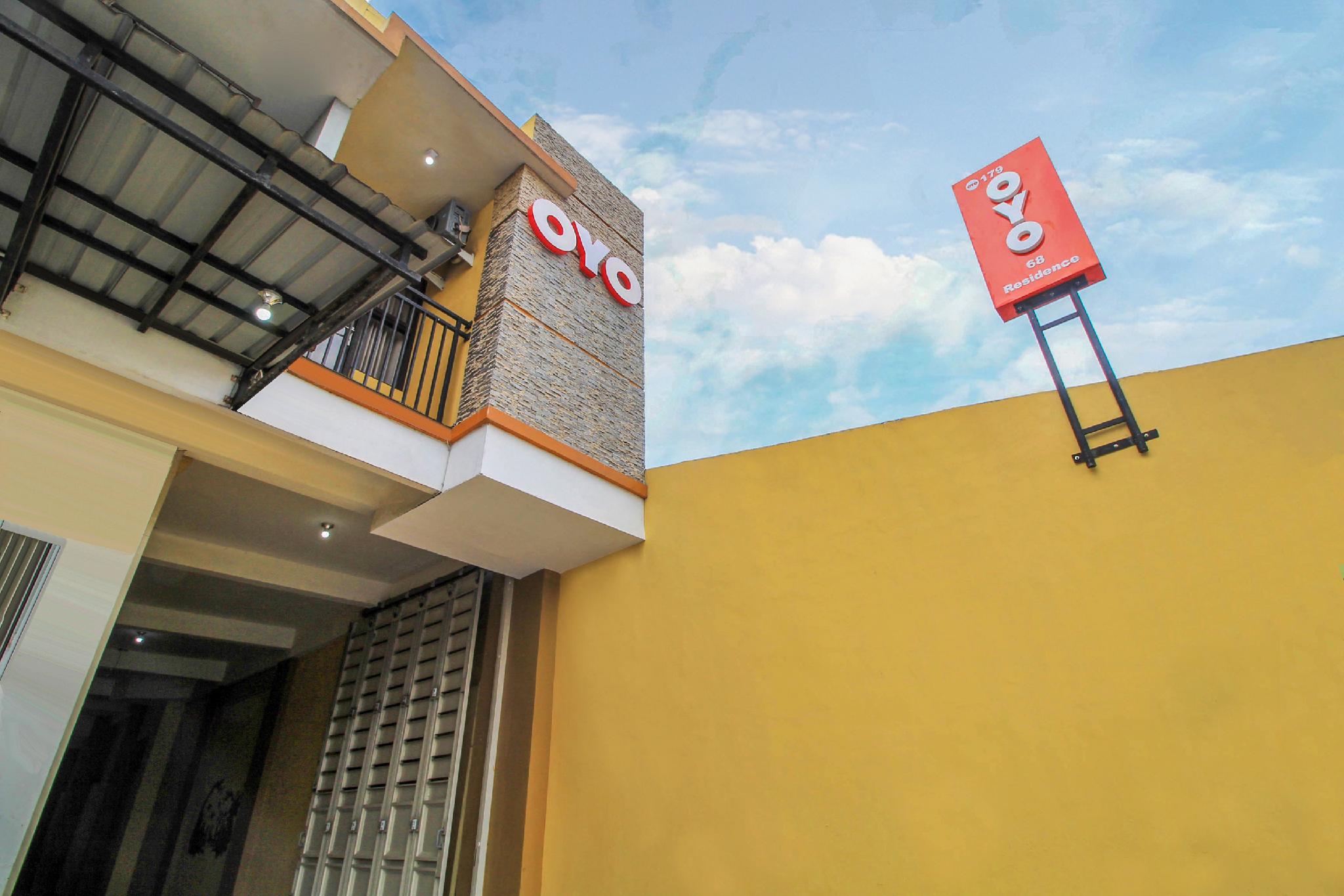 Hotel O Surabaya near Pelangi Park formerly D'best Kutisari 8/40