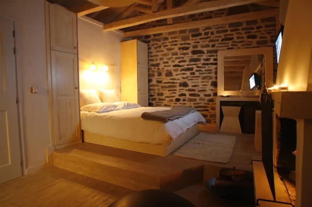 Mikro Papigo 1700 Hotel & Spa 17/50