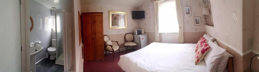 Brampton Guest House 19/50