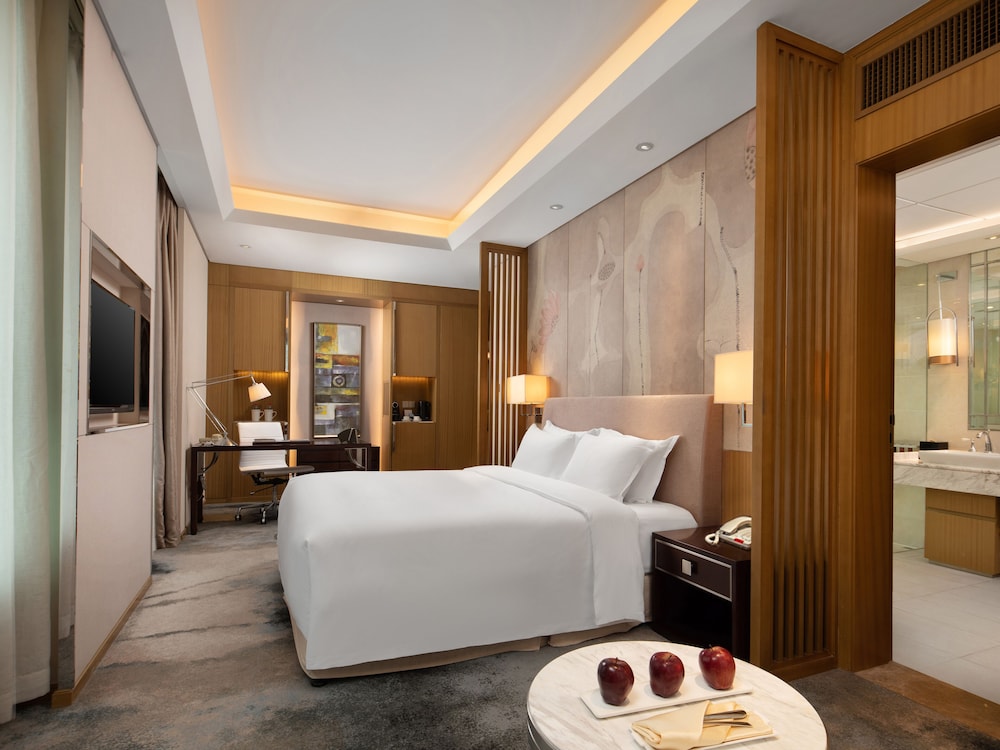 NARADA GRAND HOTEL 15/40