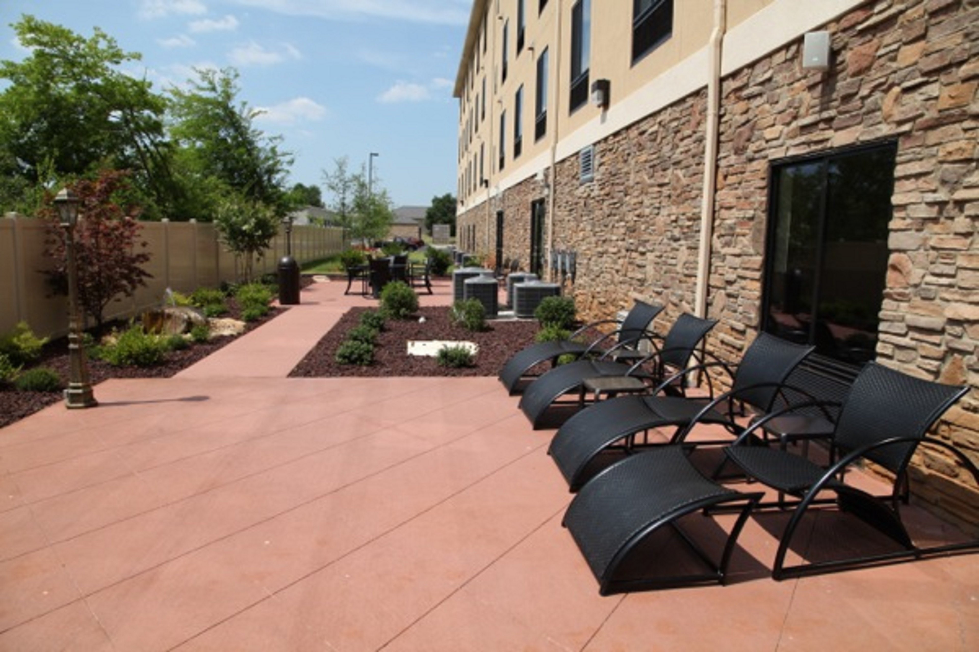 Holiday Inn Express Hotel And Suites Huntsville Airport 54/54