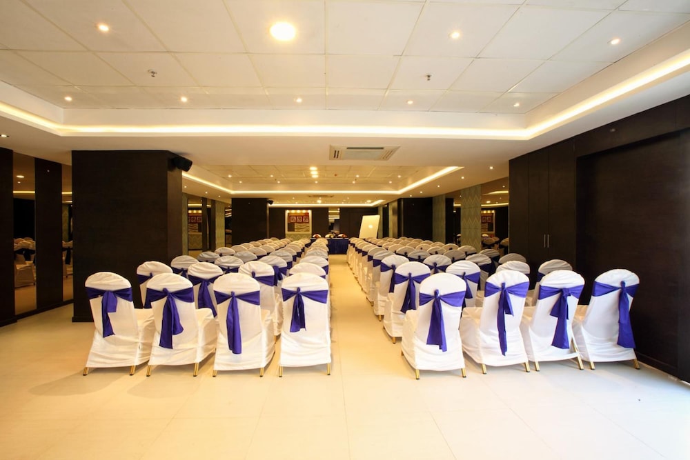 Octave Hotel Spa Sarjapura Road 34/38