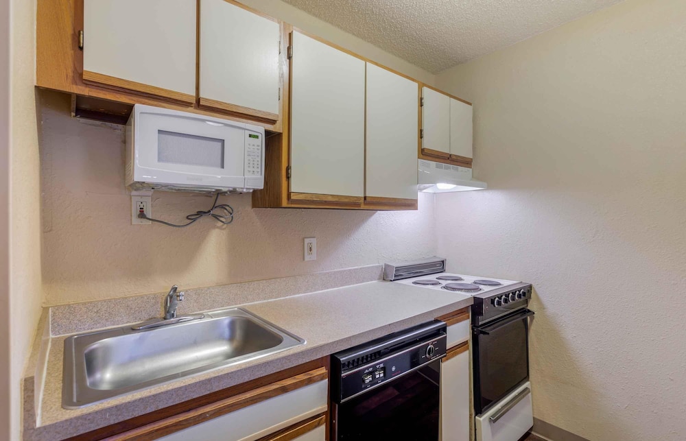 Extended Stay America - Richmond - Innsbrook 48/51