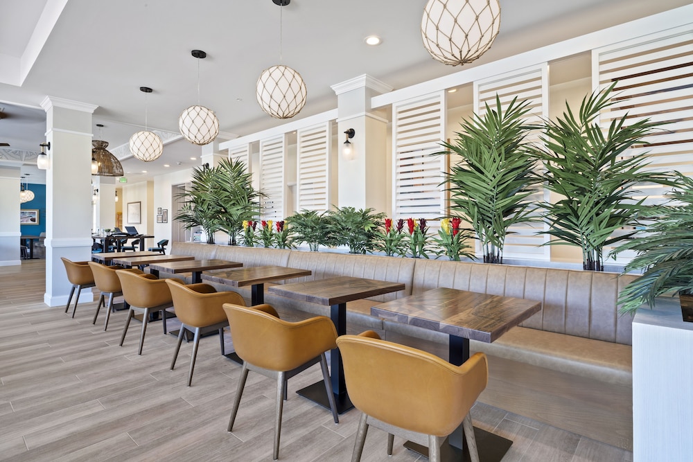 Compass by Margaritaville in Medford 25/38