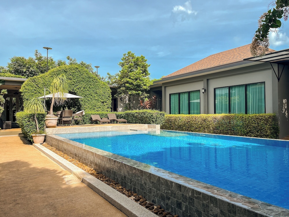 Baan Mee Phuket 36/55