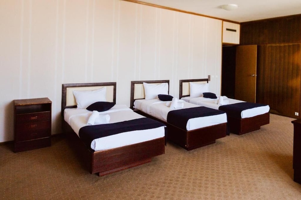 Garni Hotel Jugoslavija 21/62