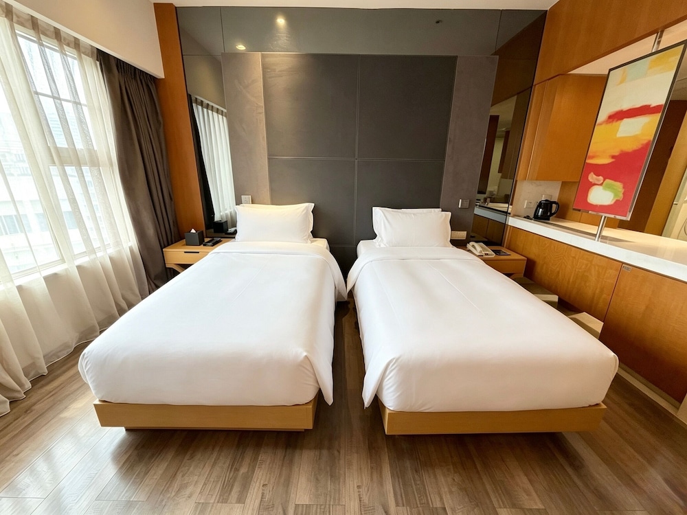 Grand Mercure Dongguan Humen 28/74