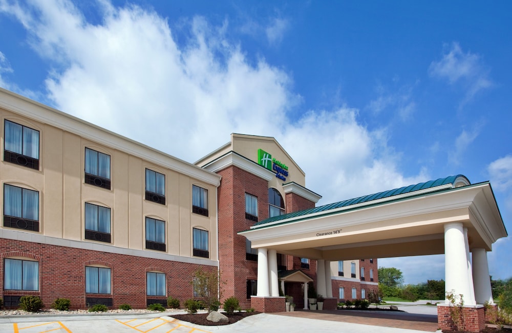 Holiday Inn Express Hotels And Suites Dayton North Tipp City 1/48