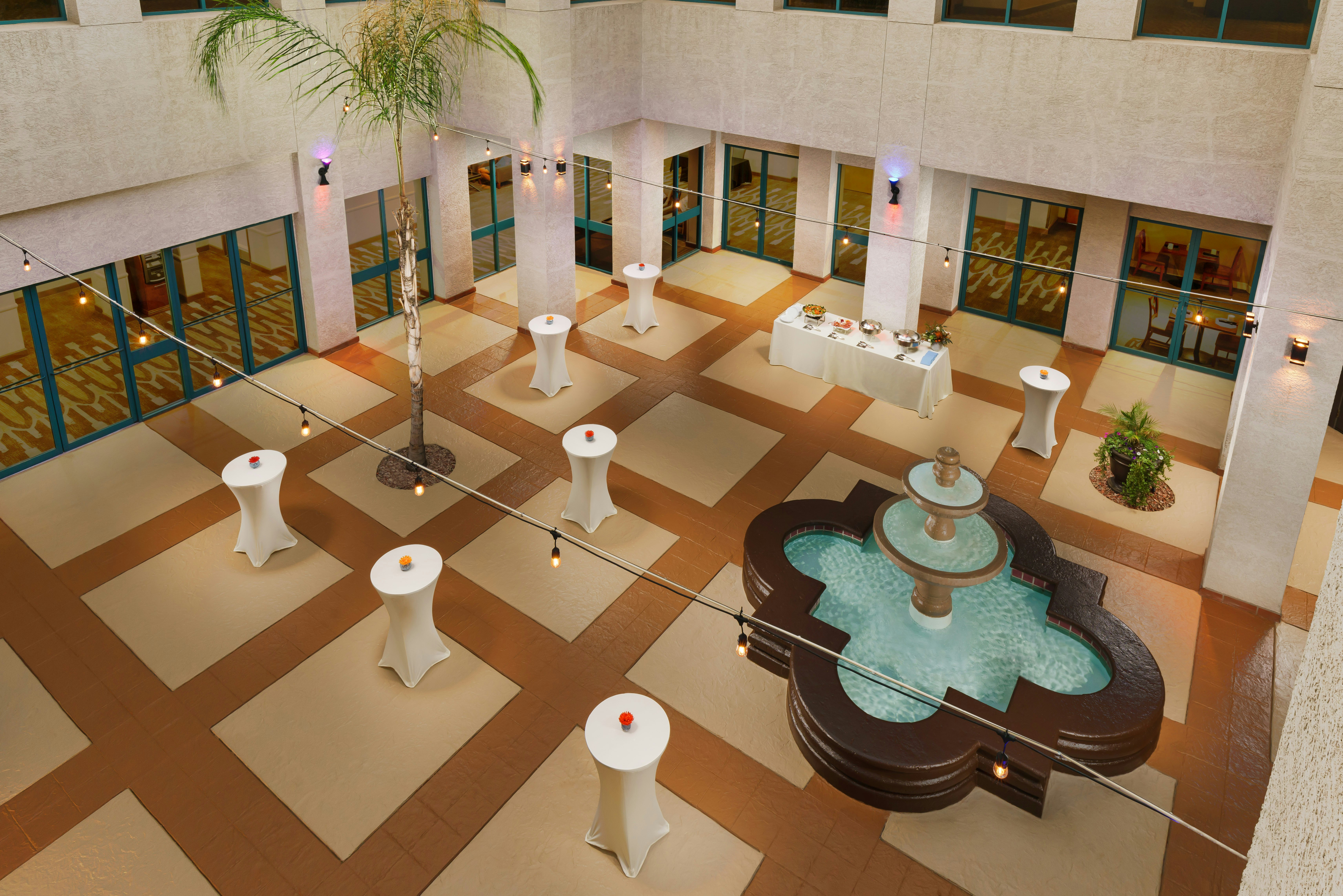 Hilton Phoenix Airport 36/56