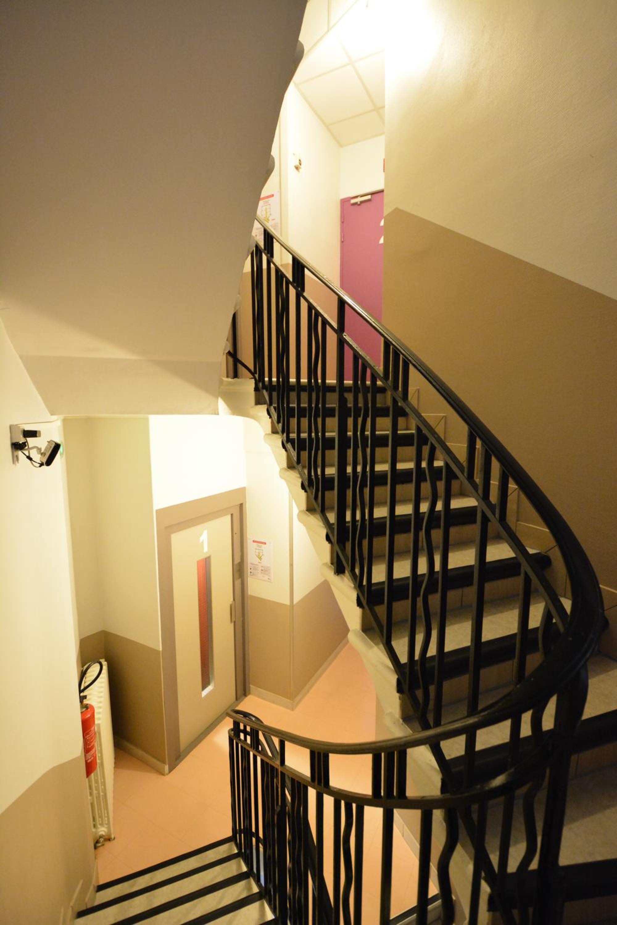 Hôtel Lux 30/55