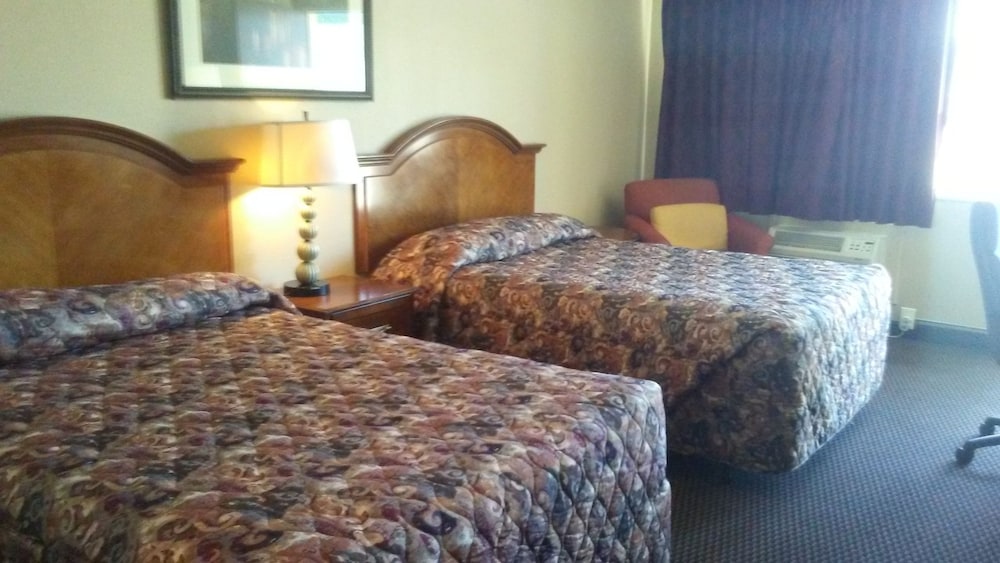 Cedars Inn Lewiston 8/27