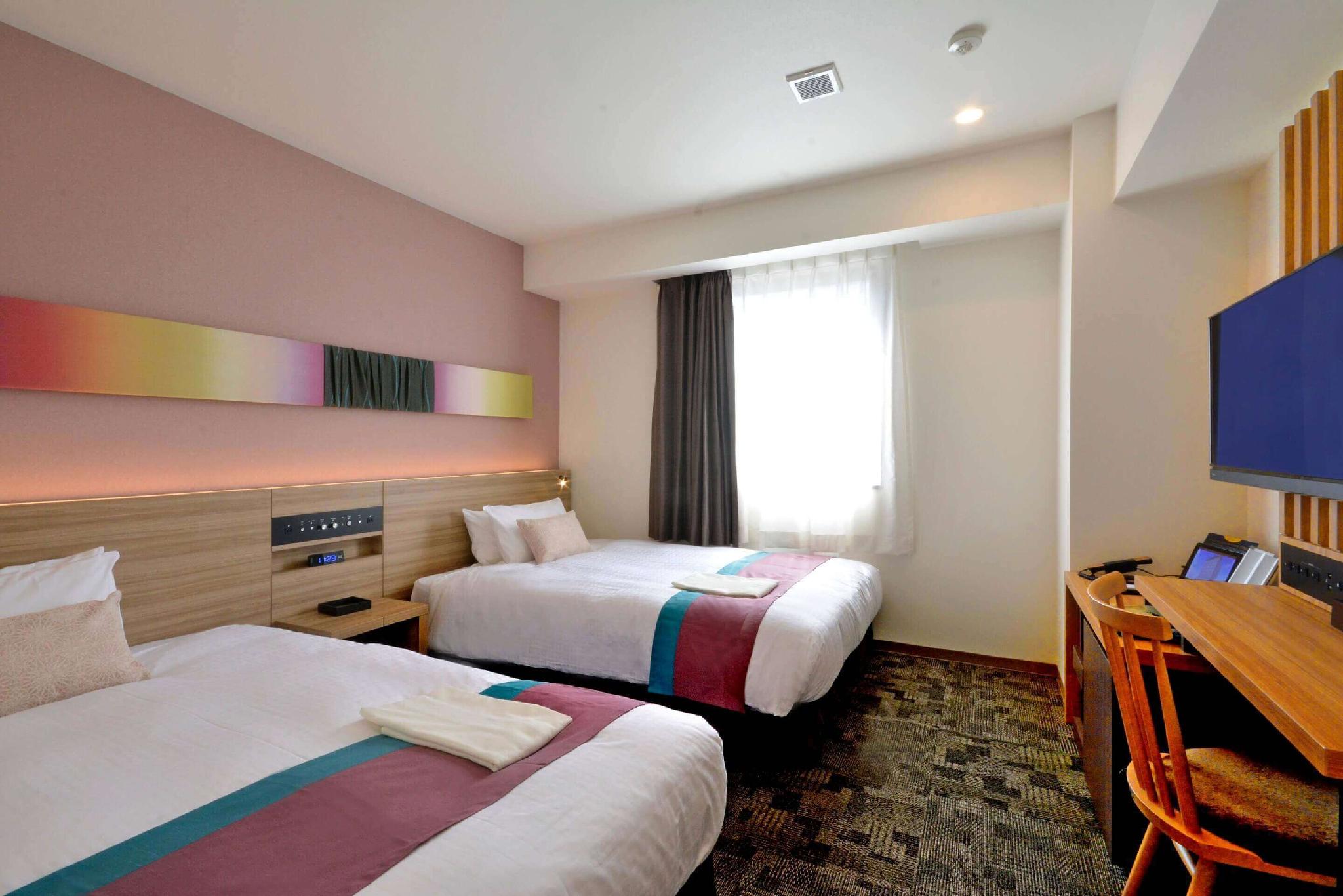 Semi Room, Grand, 2 Semi Double Beds