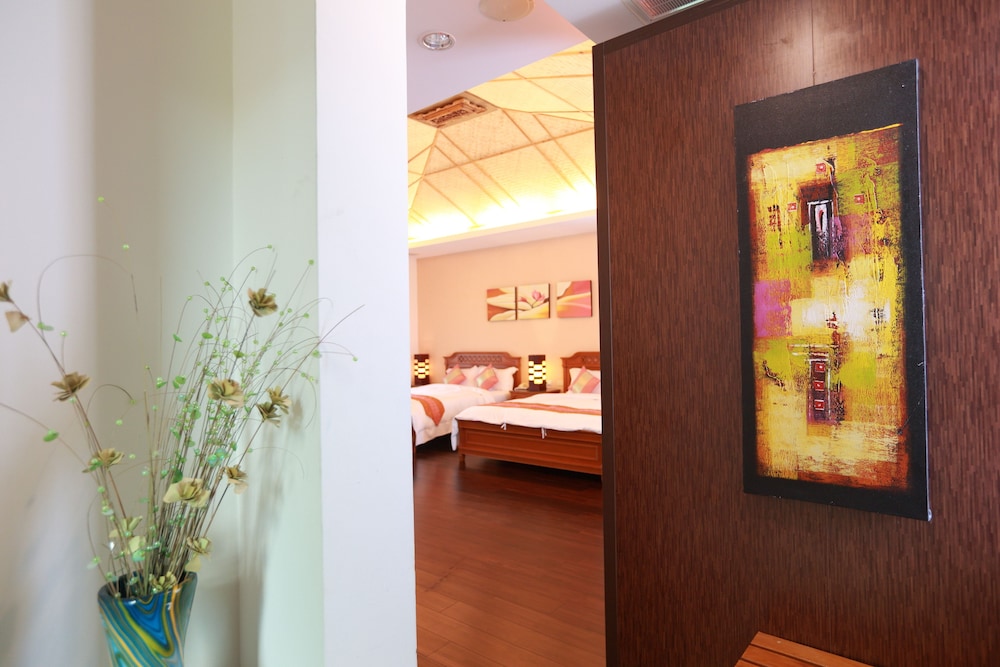 The Mudan Hot Springs Resorts and Villa 7/45