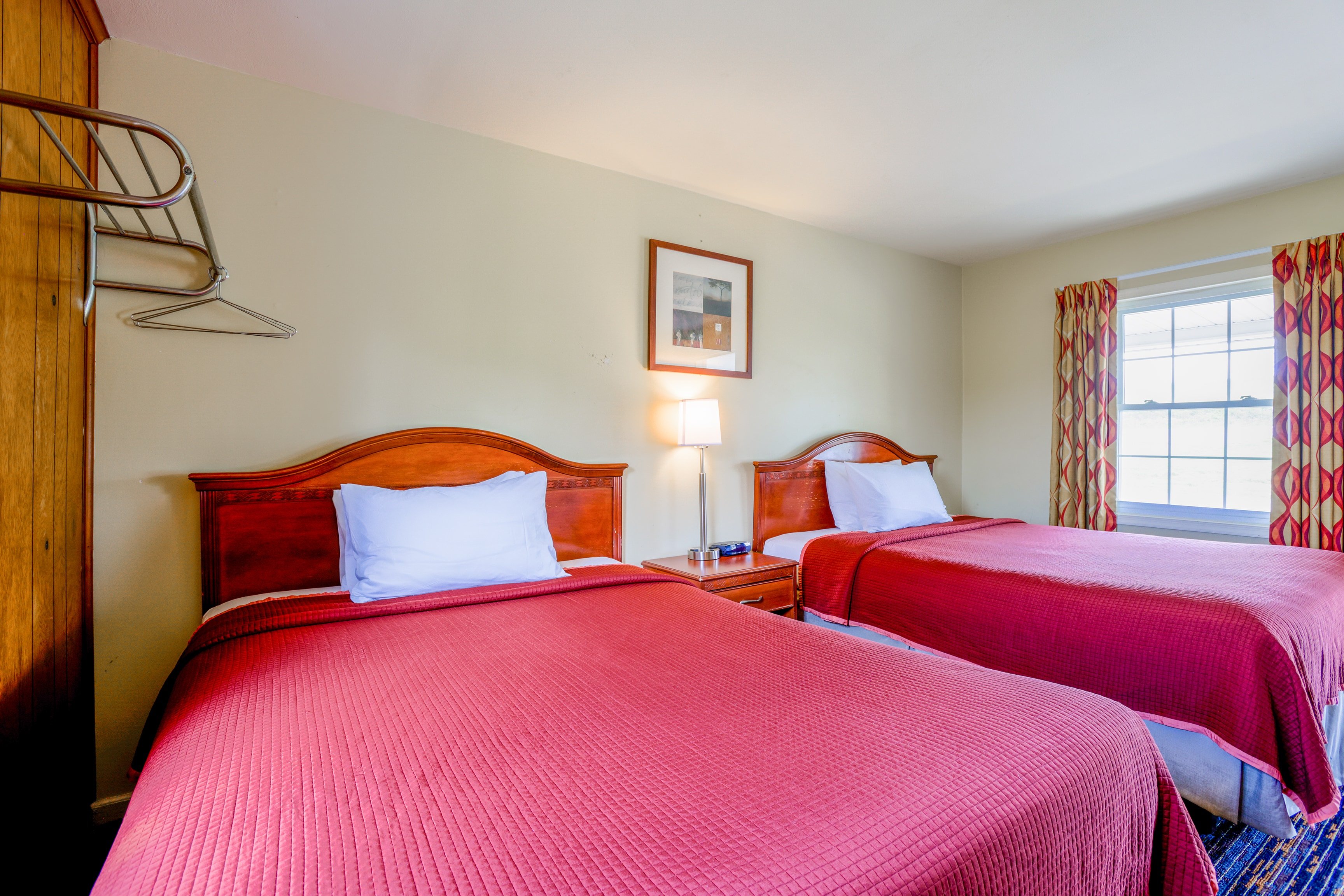 Relax Inn By OYO Natural Bridge I-81 30/54