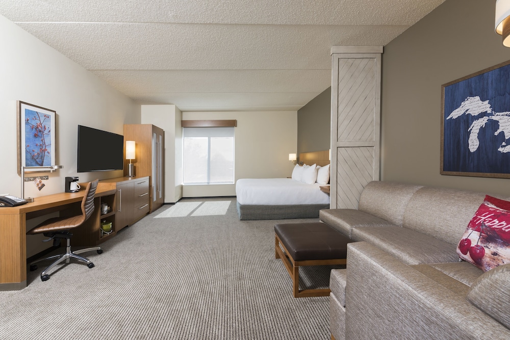 Hyatt Place Ann Arbor 18/53