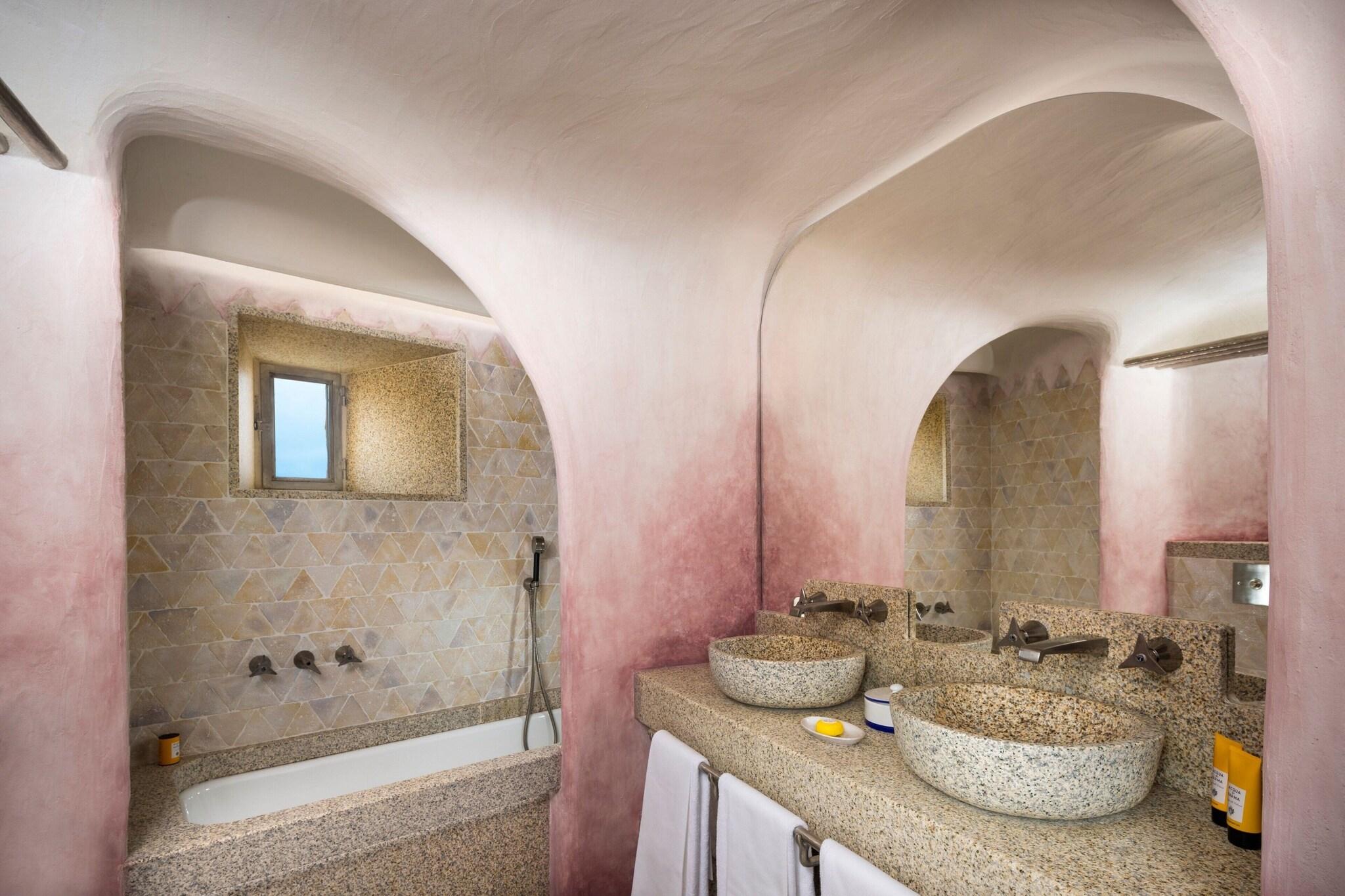 جناح بإطلالة جزئية على البحر، Hotel Cala Di Volpe Costa Smeralda 3/3