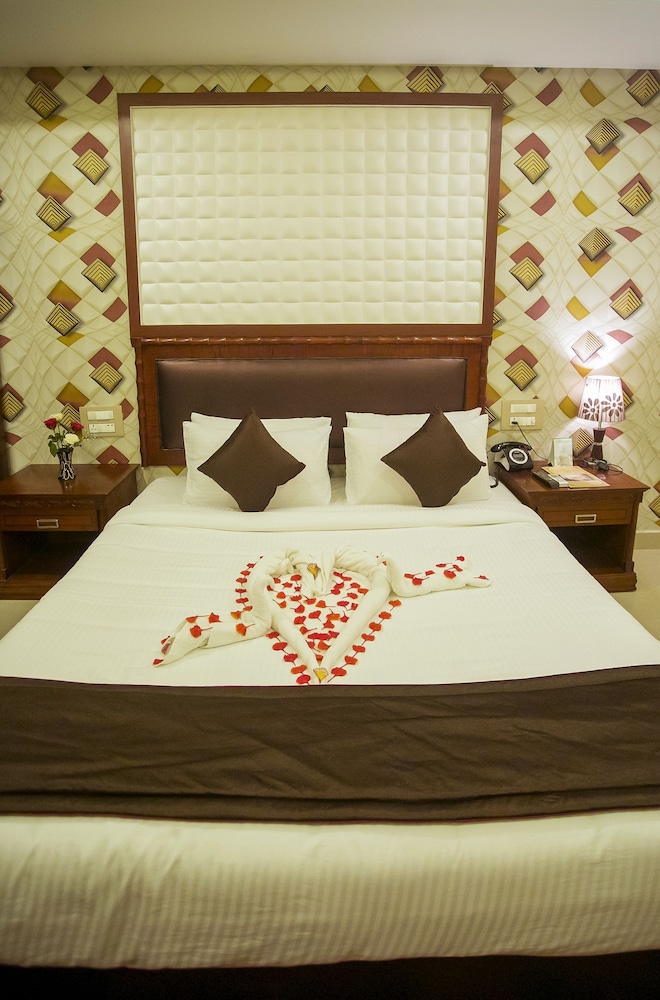 Sathyam Grand Resort Sriperumbudur 6/50
