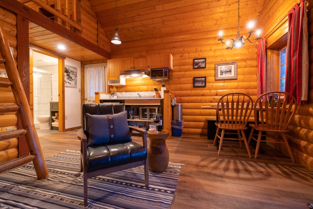 Baker Creek Mountain Resort 51/66