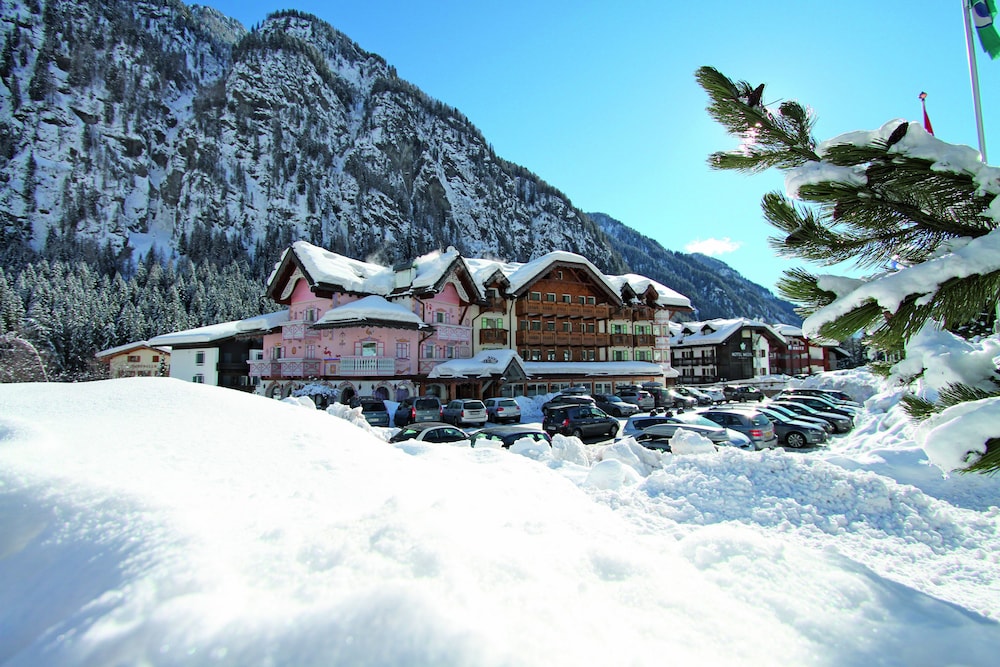 Gran Chalet Soreghes 6/69