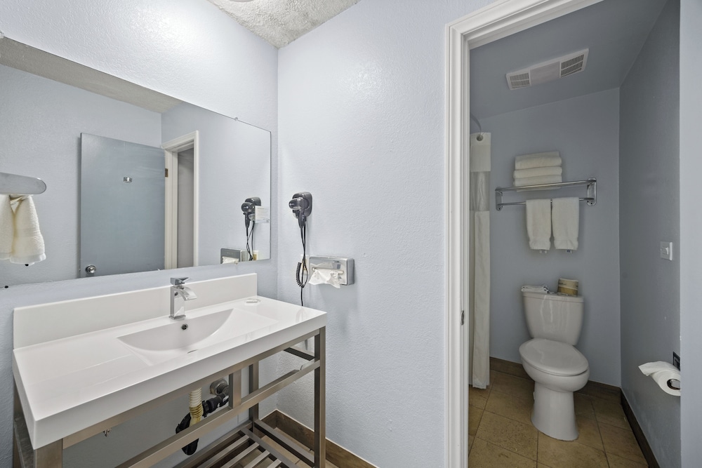 Sol Springs Inn 47/50