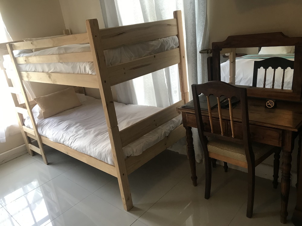 Blouberg Manor 17/50