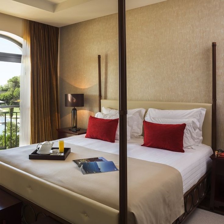 Suite, Sea View