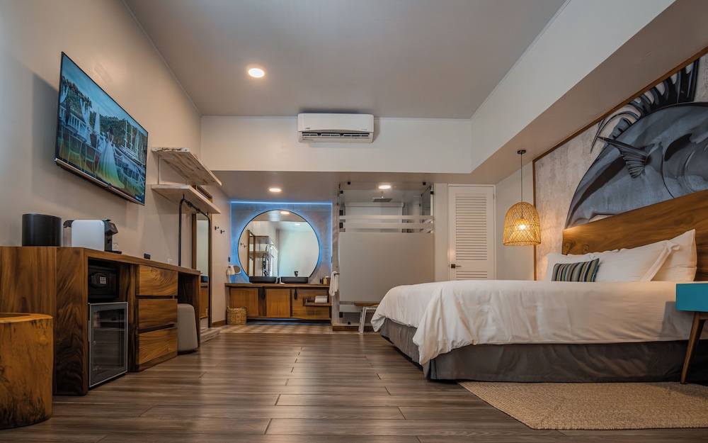 Amaka Ocean Living Lodge 28/82