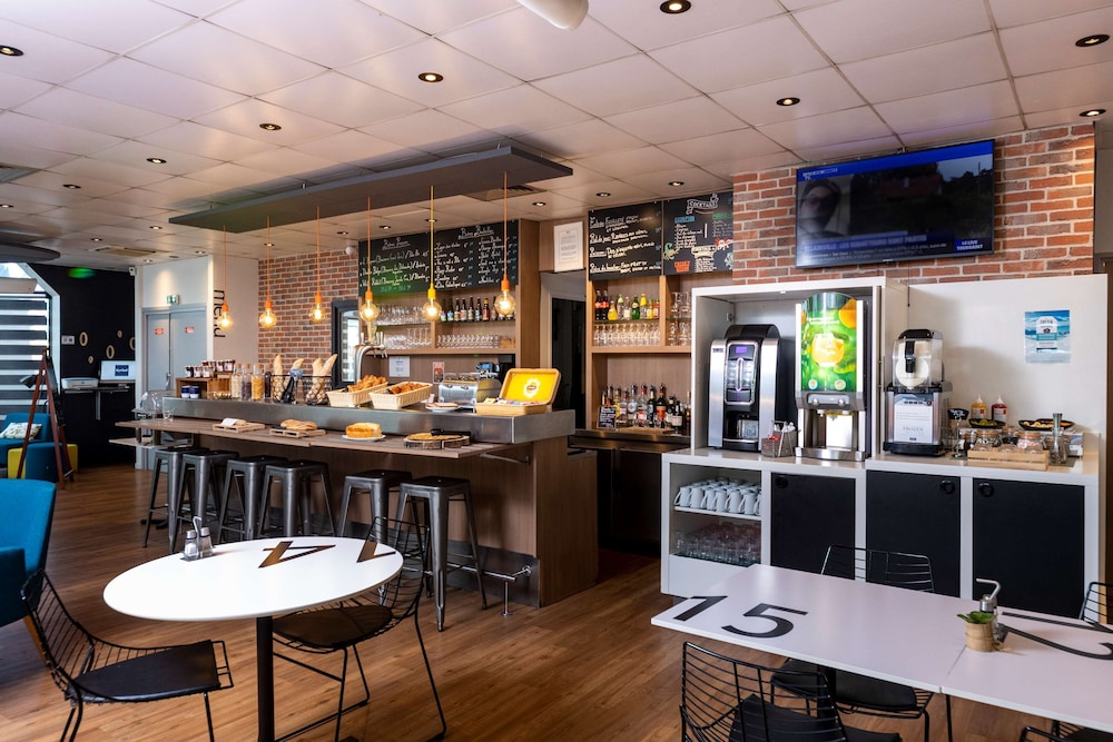 Ibis Styles Colombes Paris Ouest 63/82