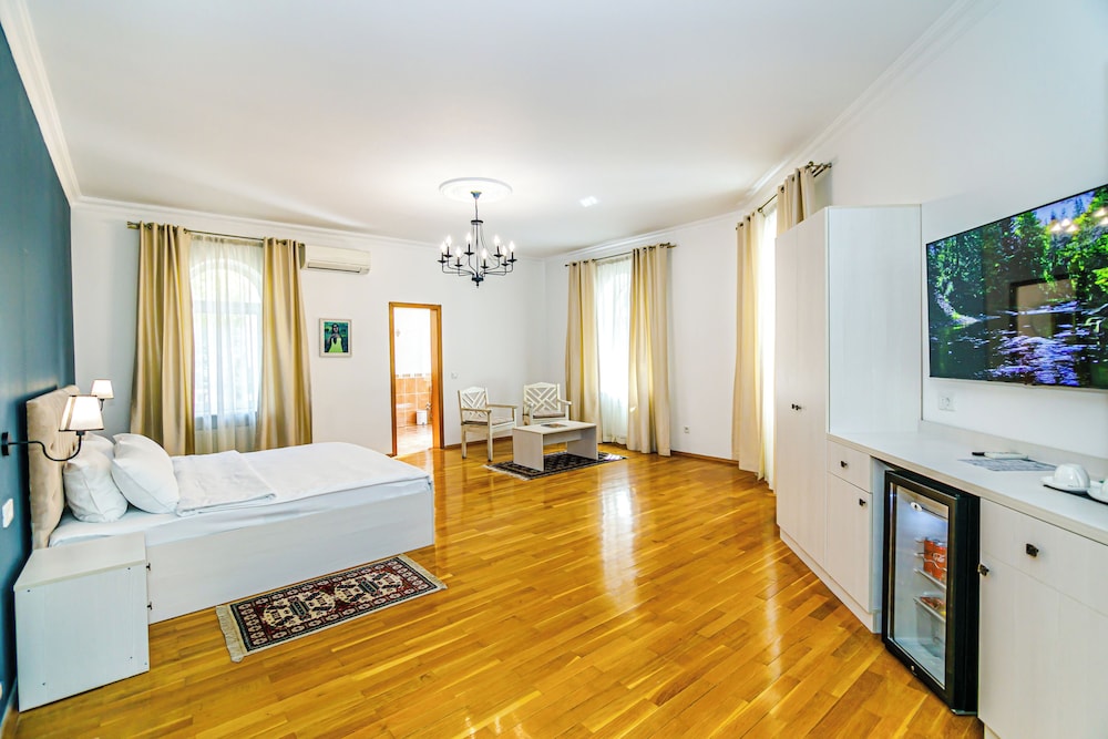 Art Club Hotel 30/63