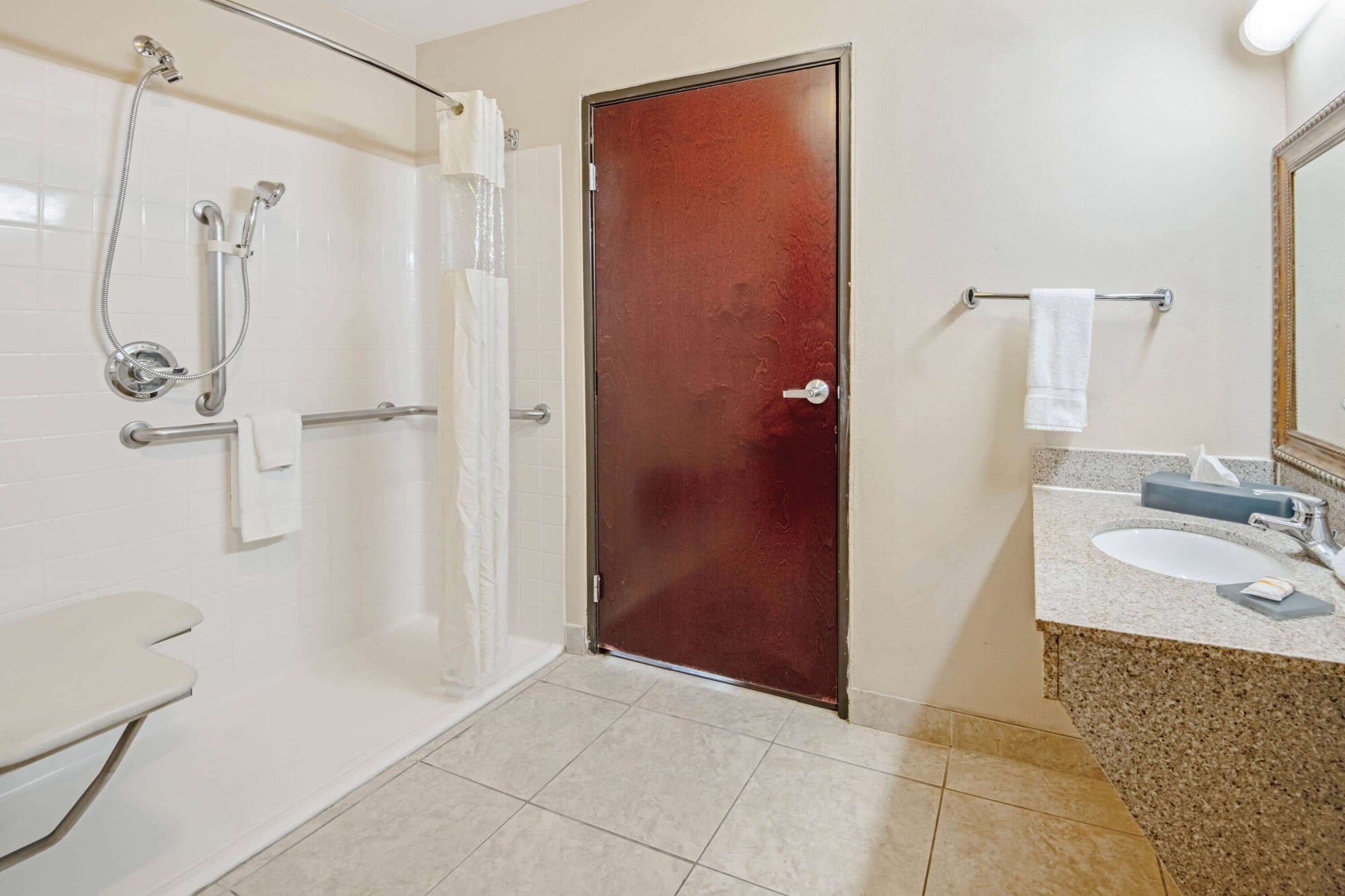 Deluxe, King Bed, Accessible, La Quinta Inn And Suites By Wyndham Woodward 7/7