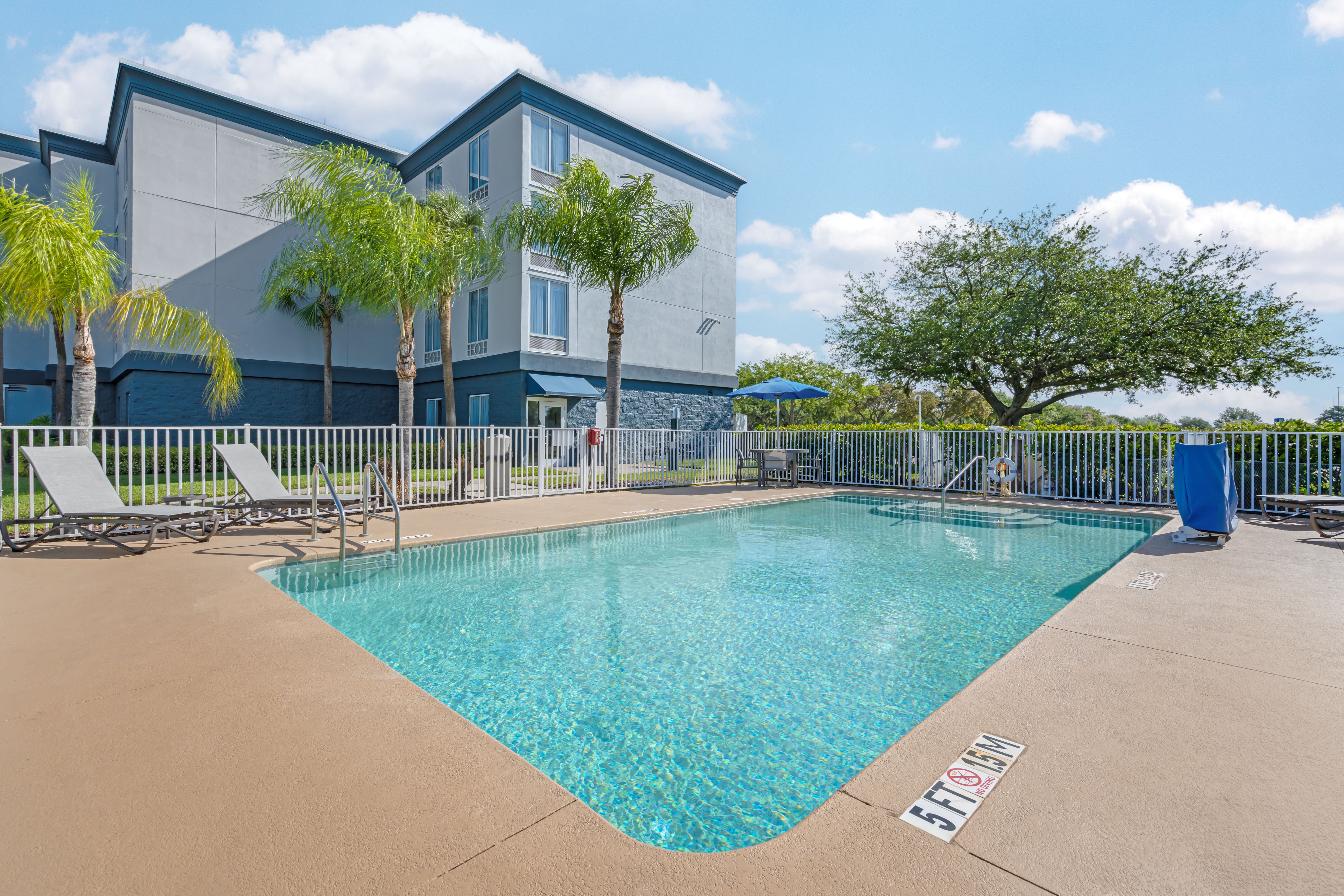 Holiday Inn Express Hotel And Suites Arcadia 53/56