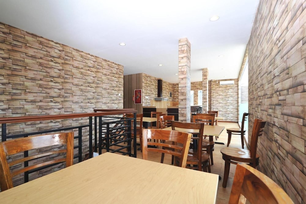Amaya Suites 27/35