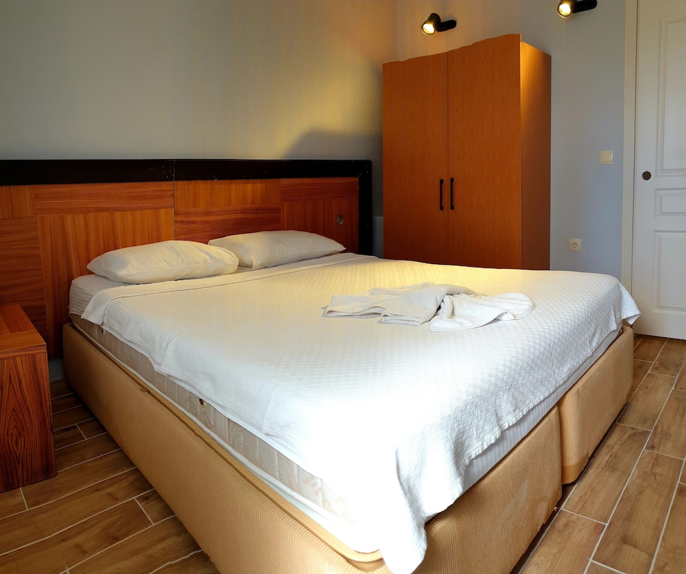 Tepe Hotel & Business Suite 6/27