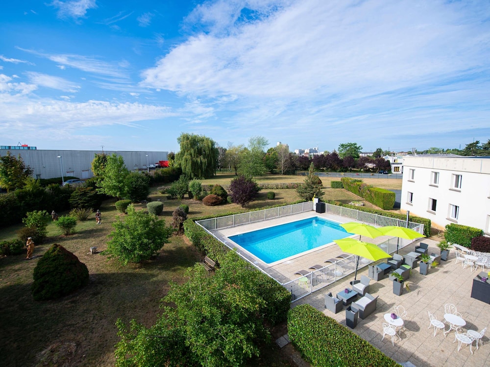 Ibis Styles Gien 51/52