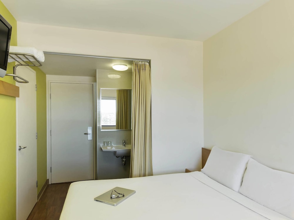 Ibis Budget Sydney Olympic Park 43/70
