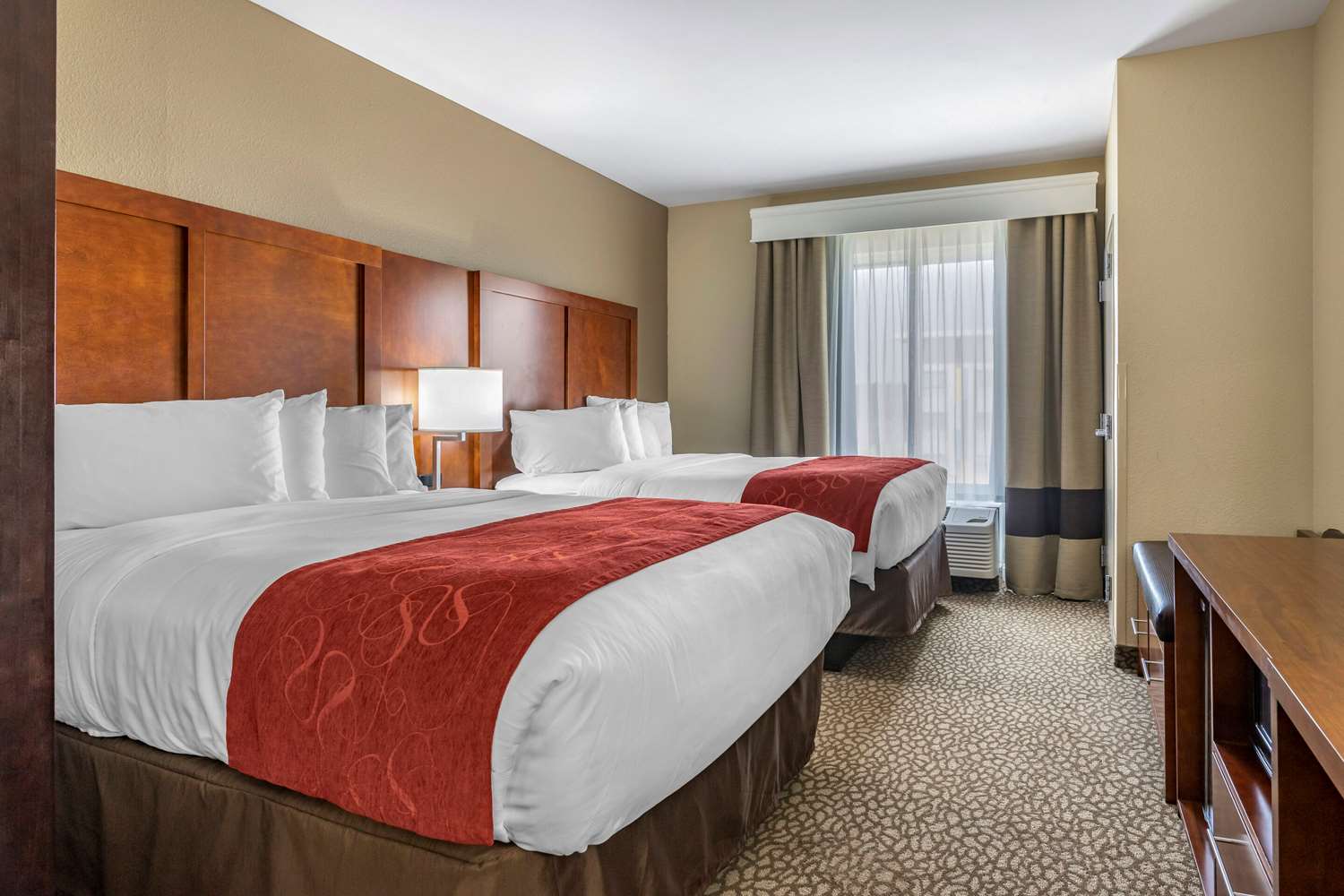 SUITE, 2 QUEEN BEDS, ACCESSIBLE