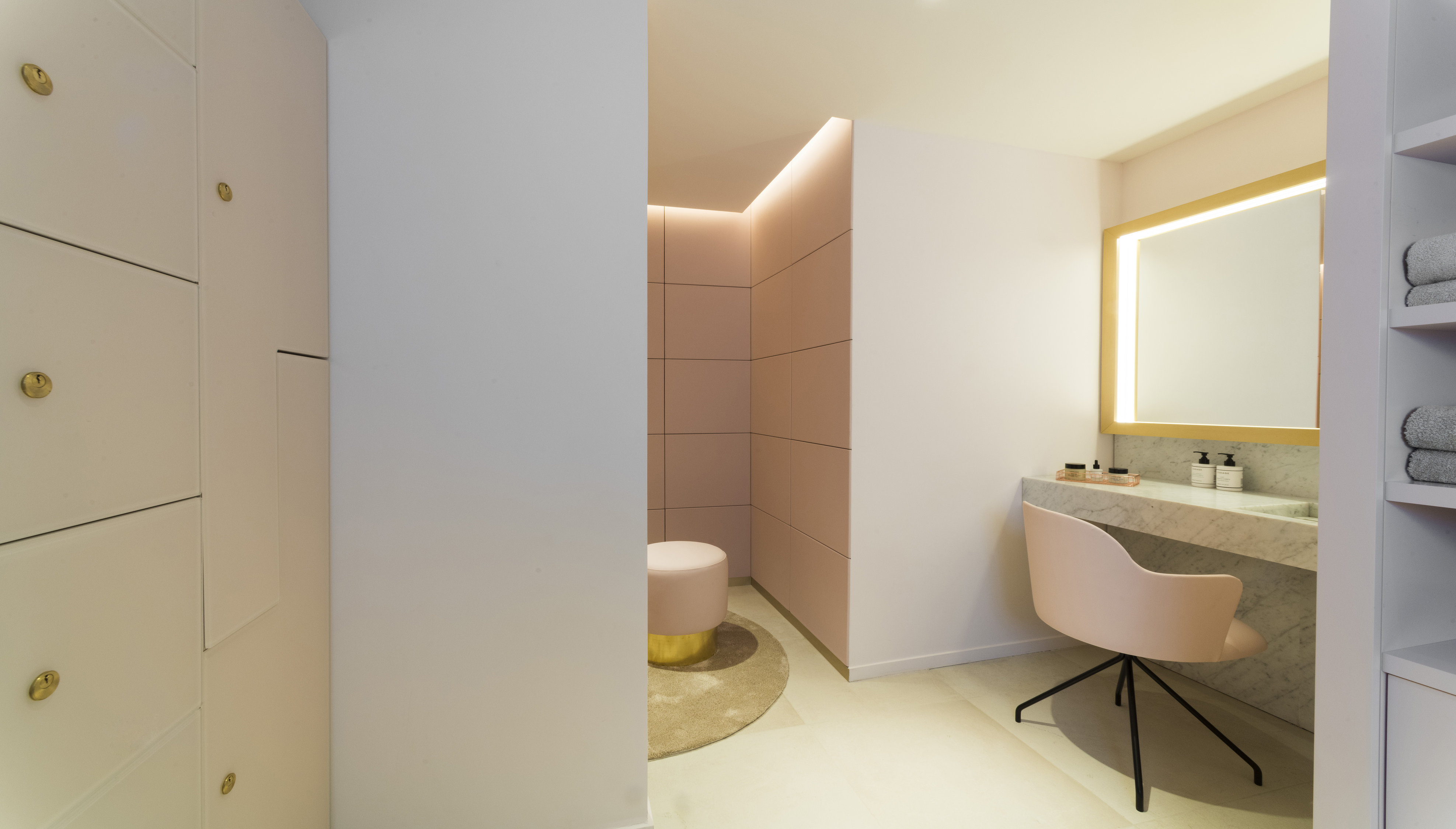 Kimpton St Honore Paris 79/80