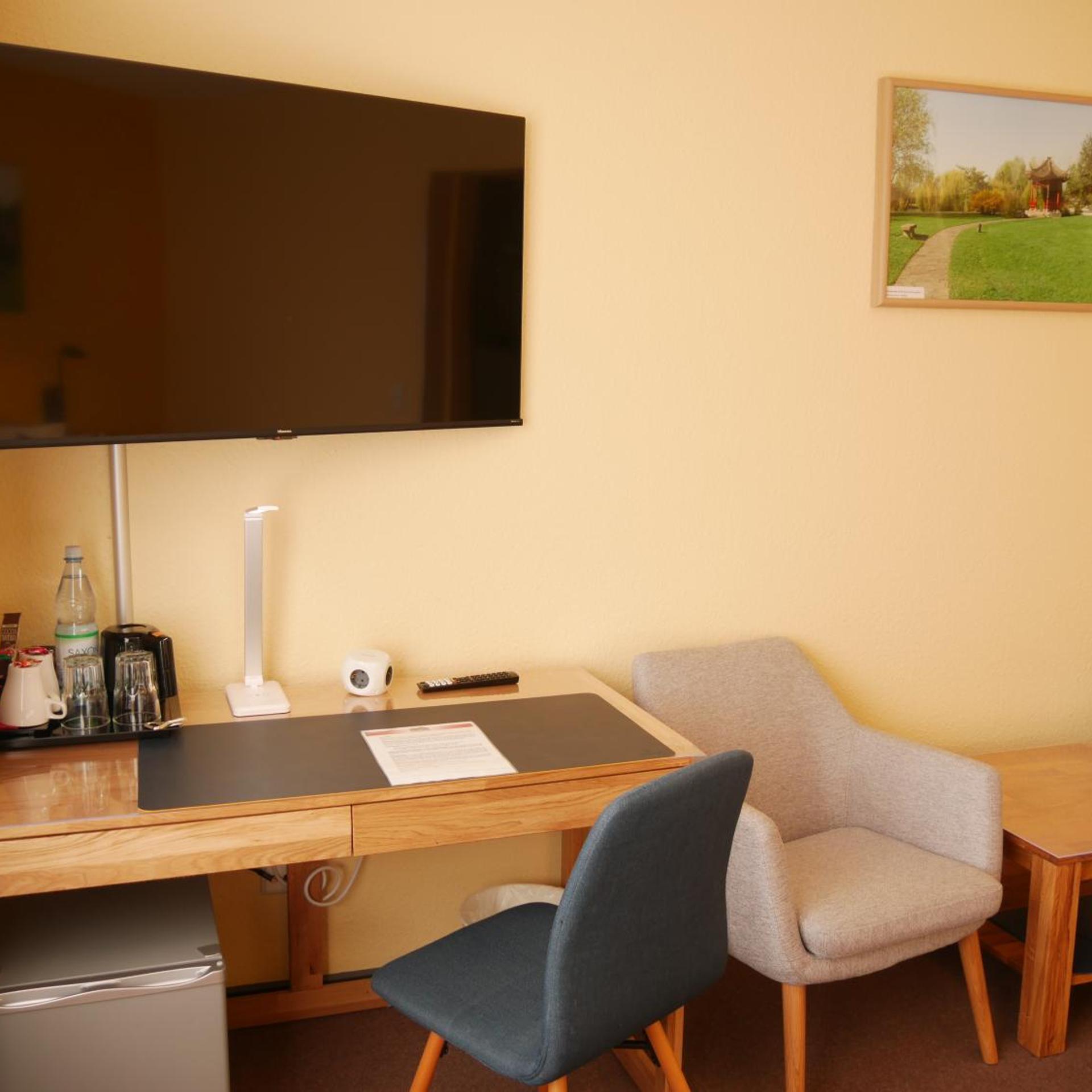 Parkhotel Marzahn 42/50
