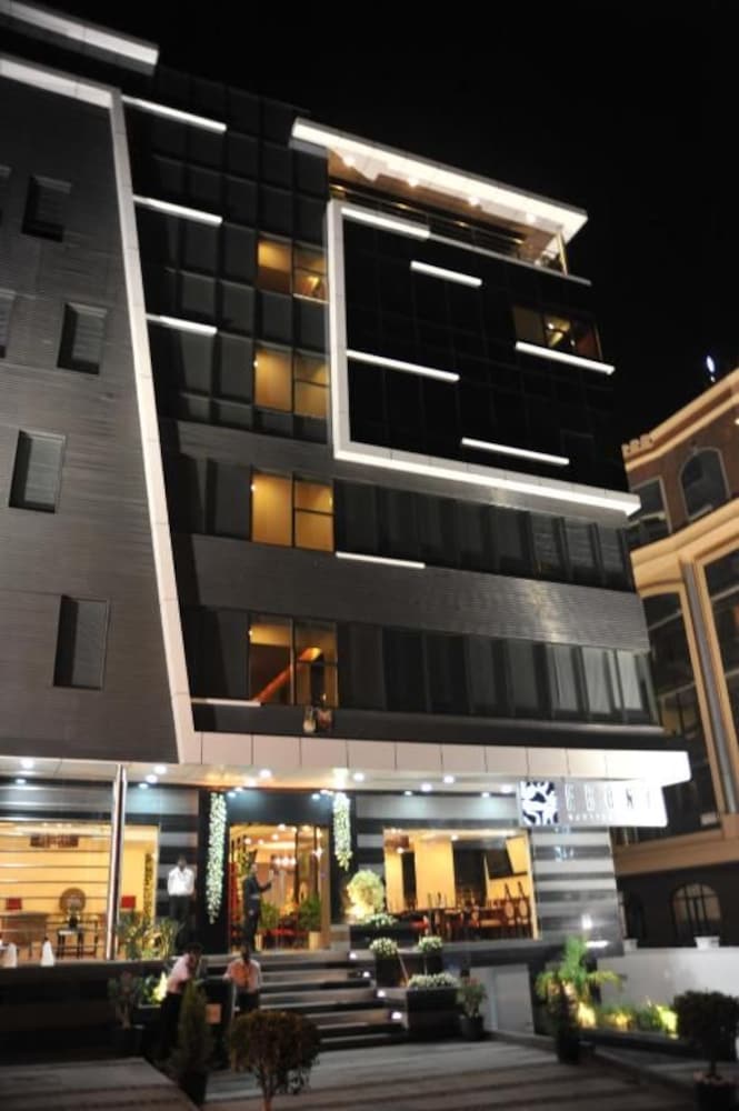Ebony Boutique Hotel 1/50