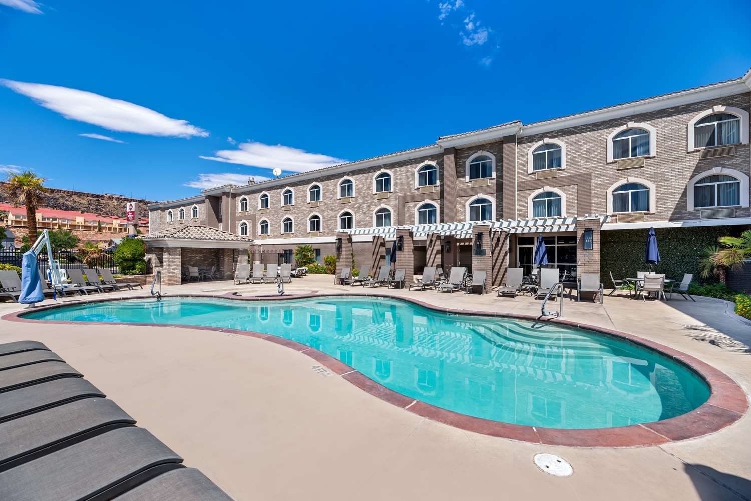Best Western Plus Abbey Inn 33/38