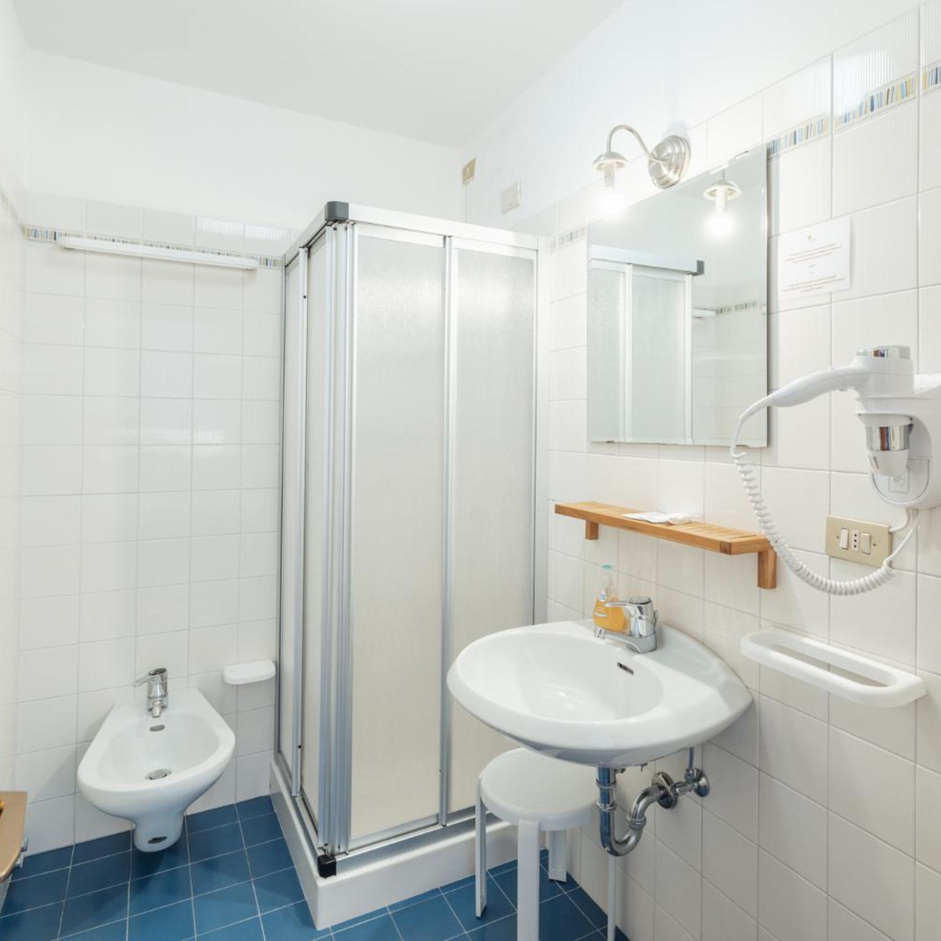 Albergo Vezzana 48/50