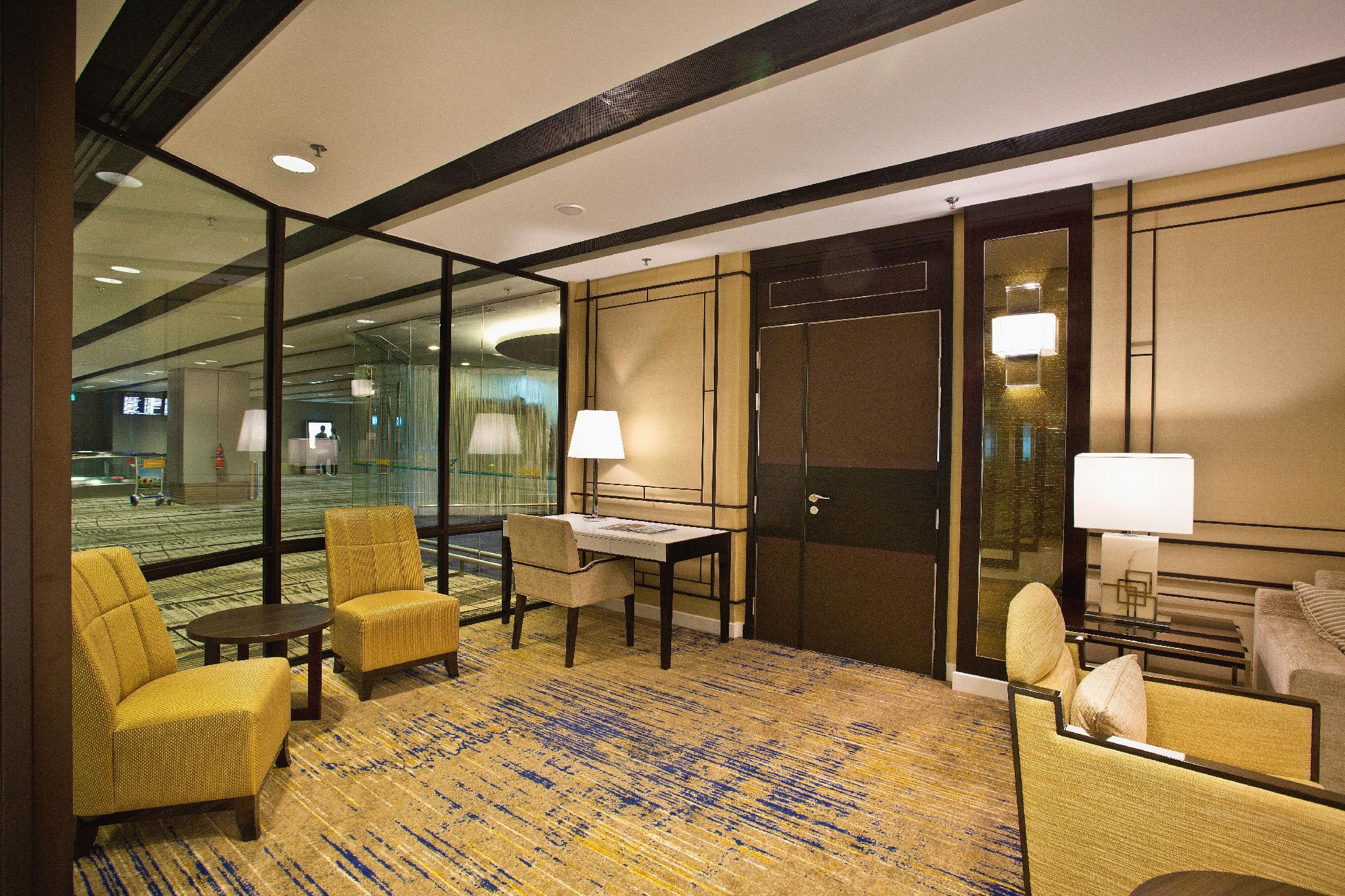 Ambassador Transit Lounge Singapore T3 27/39