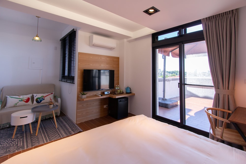 We Love Inn 20/50