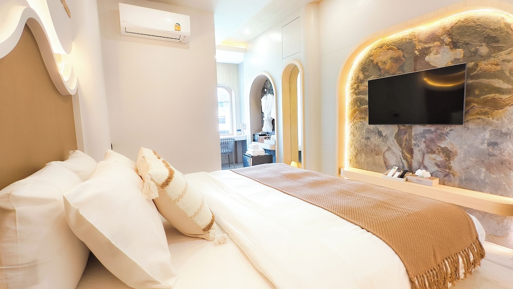 Rachawadee Resort Moonlight 15/50