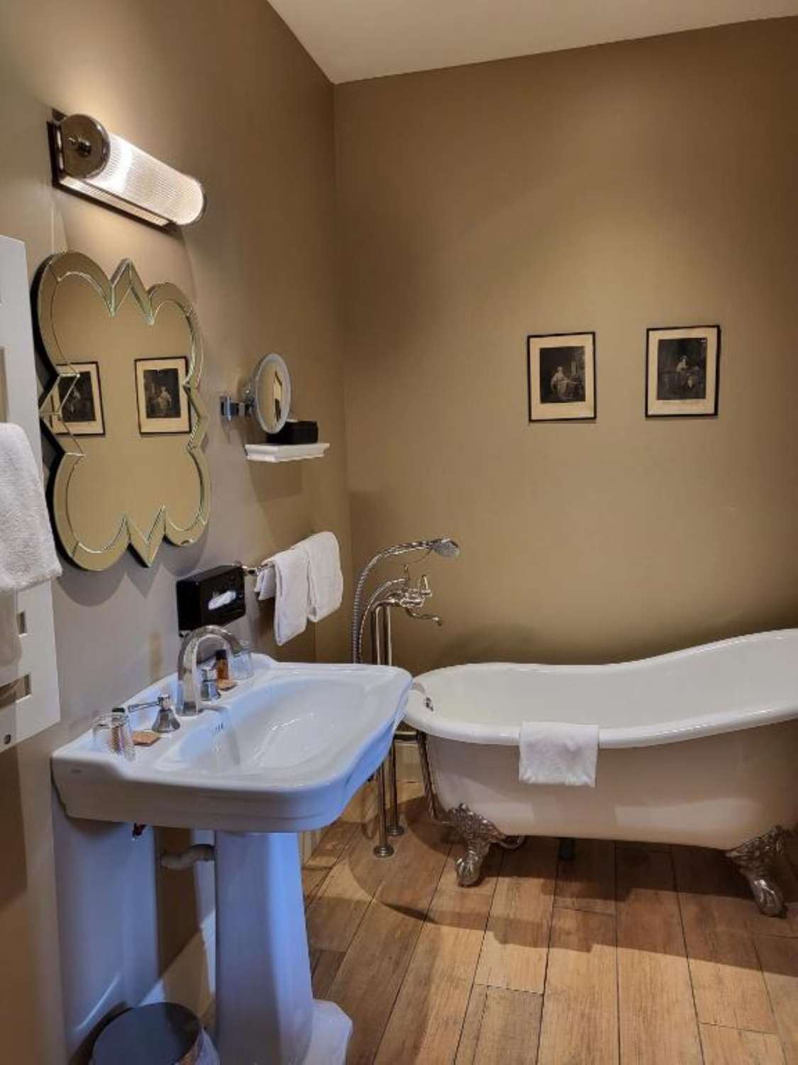 Hotel Vendome Bw Signature Collection 39/39