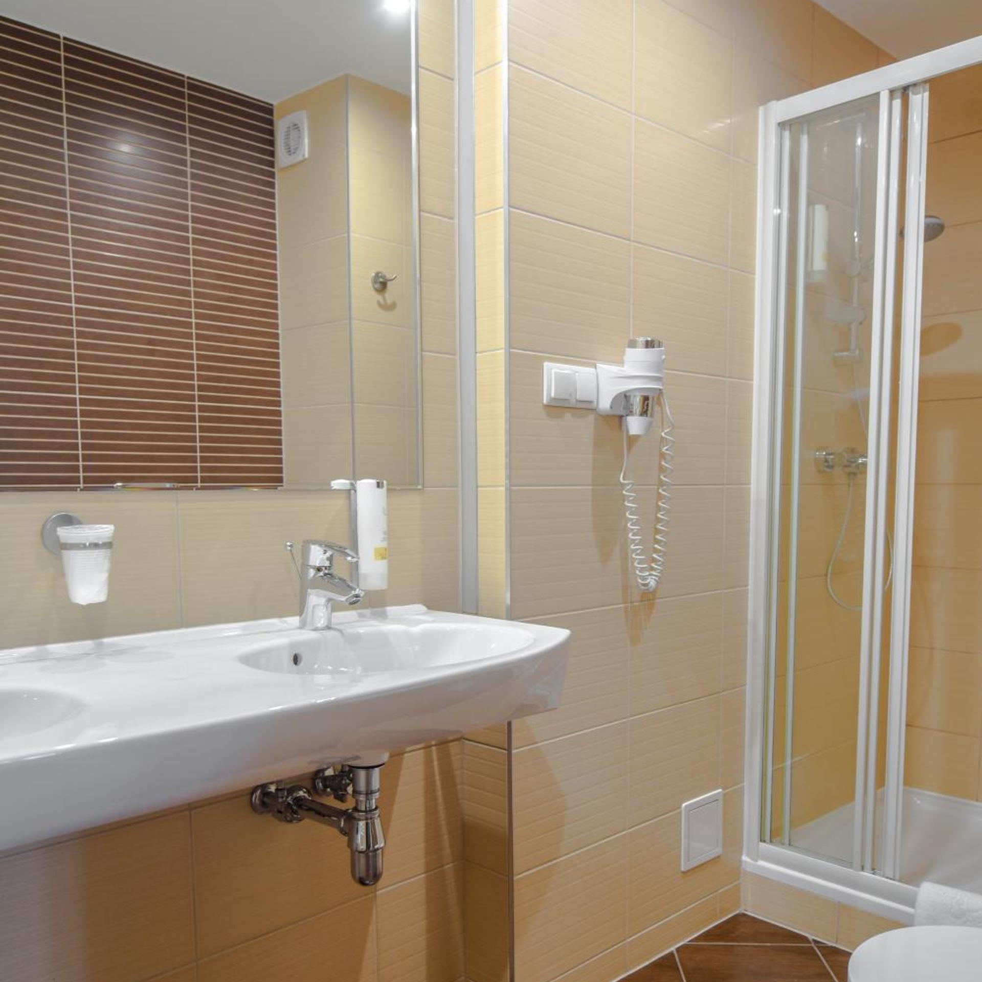 جناح جونيور بشرفة، Gold Hotel Zlotoryja 6/6