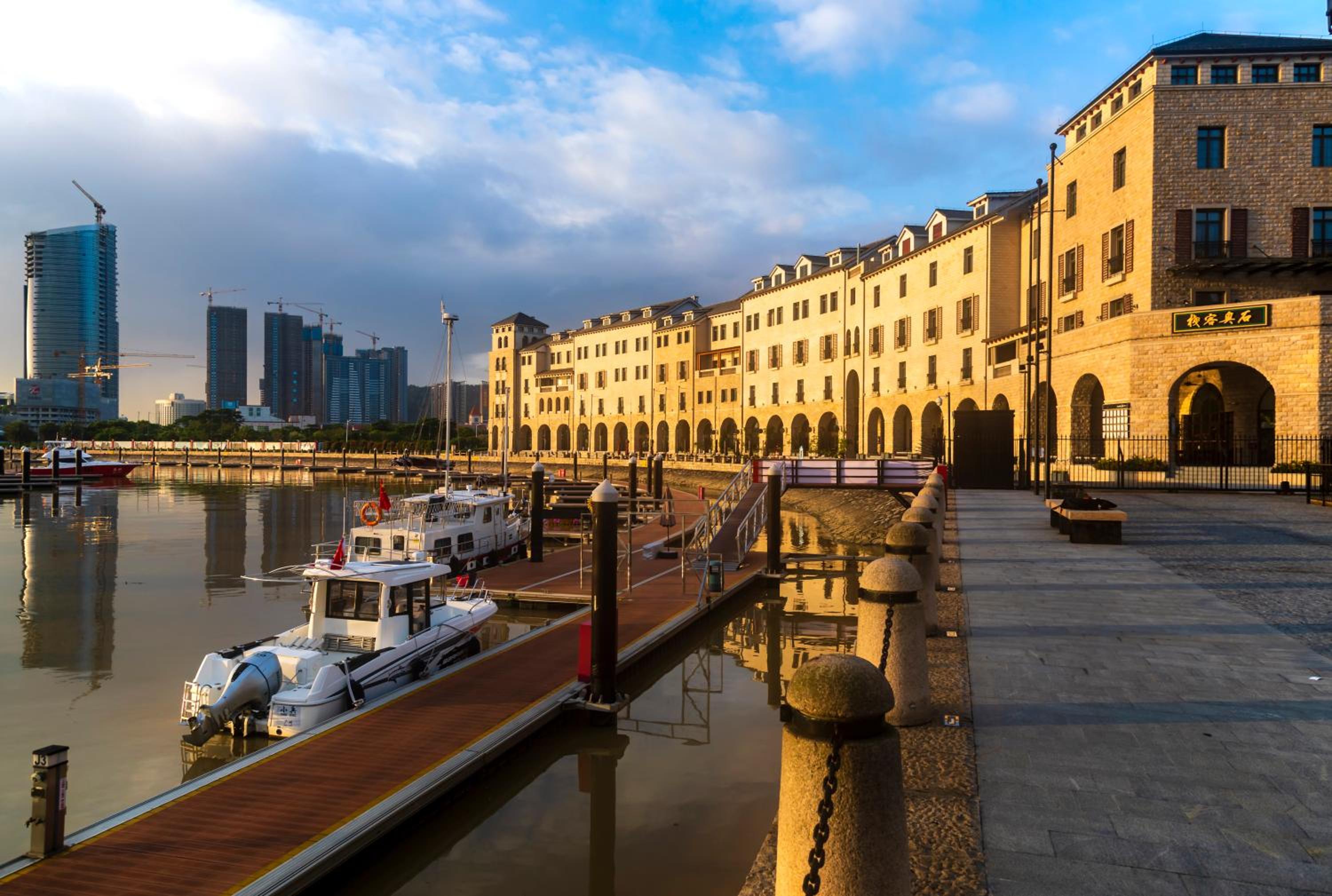 Guangzhou Nansha Stone Inn 48/51